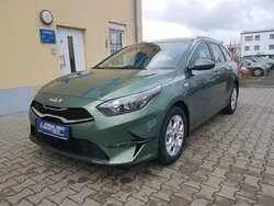 Xperience green metallic/grün Neu 2025 Kia Ceed Sportswagon Kombi | 22.290 € (Superpreis)