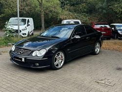 Schwarz Gebraucht 2002 Mercedes CLK500 Avantgarde Coupé | 9.000 €