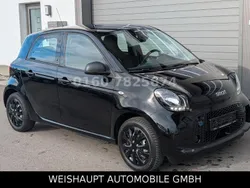 Schwarz Gebraucht 2021 Smart ForFour Electric Drive Kleinwagen | 9.900 € (Fairer Preis)