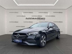 Schwarz unilack Gebraucht 2022 Mercedes C220 Avantgarde Kombi | 27.890 € (Guter Preis)