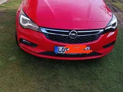 Rot Gebraucht 2017 Opel Astra Innovation Limousine | 12.800 € (Guter Preis)