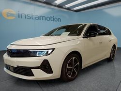 Weiß Gebraucht 2024 Opel Astra Kombi | 25.799 € (Fairer Preis)