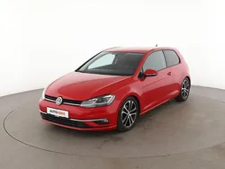 Rot Gebraucht 2018 VW Golf VII Highline Limousine | 13.690 € (Superpreis)