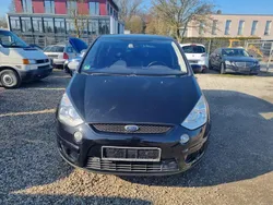 Schwarz Gebraucht 2008 Ford S-MAX Titanium Van / Kleinbus | 2.599 € (Guter Preis)