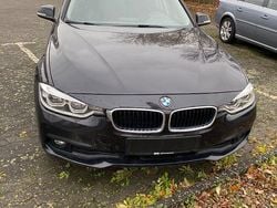 Schwarz Gebraucht 2017 BMW 318 Advantage Kombi | 9.990 € (Guter Preis)
