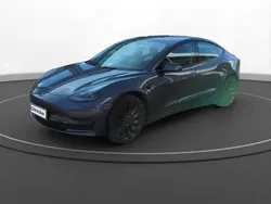 Grau Gebraucht 2023 Tesla Model 3 Performance Limousine | 31.980 € (Fairer Preis)
