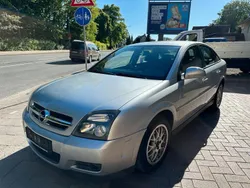 Grau Gebraucht 2005 Opel Vectra Limousine | 699 € (Superpreis)