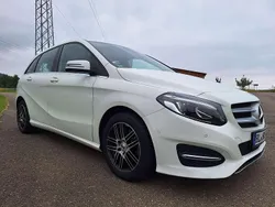 Weiß Gebraucht 2016 Mercedes B180 Van / Kleinbus | 18.500 € (Fairer Preis)