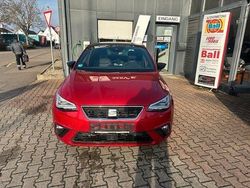 Rot Gebraucht 2023 Seat Ibiza FR Limousine | 16.890 € (Fairer Preis)