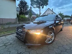 Schwarz Gebraucht 2012 Audi A4 Kombi | 7.799 € (Guter Preis)