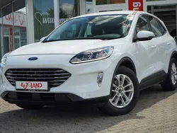 Weiß Gebraucht 2020 Ford Kuga Cool & Connect SUV | 20.950 € (Fairer Preis)