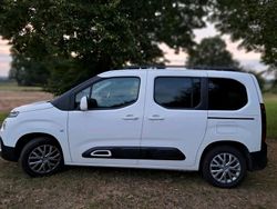 Weiß Gebraucht 2020 Citroën Berlingo Van / Kleinbus | 14.599 € (Etwas zu teuer)