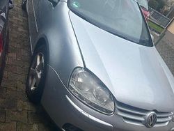 Silber Gebraucht 2004 VW Golf IV Sportline Limousine | 999 € (Superpreis)