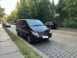 Schwarz Gebraucht 2010 Mercedes Viano Van / Kleinbus | 12.500 €