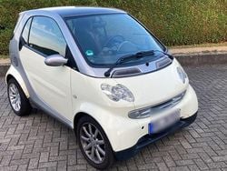 Beige Gebraucht 2005 Smart ForTwo Coupé Kleinwagen | 1.500 € (Guter Preis)