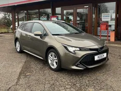 Oxide bronze Gebraucht 2023 Toyota Corolla Hybrid Kombi | 27.300 € (Fairer Preis)