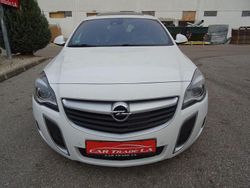 Weiß Gebraucht 2017 Opel Insignia OPC Limousine | 14.290 € (Guter Preis)