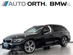 Saphirschwarz Gebraucht 2021 BMW 318 Sport Line Kombi | 30.900 € (Etwas zu teuer)