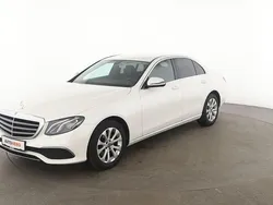 Weiß Gebraucht 2018 Mercedes E200 Exclusive Limousine | 27.590 € (Fairer Preis)