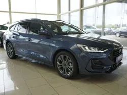 Desert island blau Neu 2025 Ford Focus ST-Line X Kombi | 27.810 € (Guter Preis)