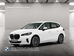 Weiß Gebraucht 2024 BMW 218 Active Tourer Luxury Line Van / Kleinbus | 33.495 € (Guter Preis)