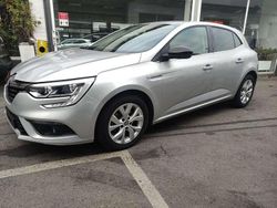 Platingrau Gebraucht 2019 Renault Mégane IV LIMITED Limousine | 18.950 € (Teuer)