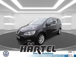 Deep black perleffekt, pearl effect Gebraucht 2018 VW Sharan Highline Van / Kleinbus | 23.200 € (Fairer Preis)