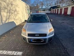 Silber Gebraucht 2007 Ford Fusion Limousine | 1.750 € (Fairer Preis)