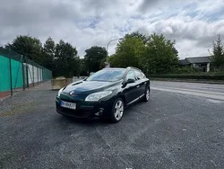 Grün Gebraucht 2009 Renault Mégane GrandTour Kombi | 4.000 € (Fairer Preis)
