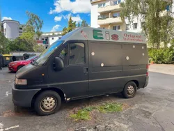 Schwarz Gebraucht 2001 Peugeot Boxer Van | 12.999 €