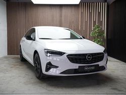 Weiß Gebraucht 2021 Opel Insignia Innovation Limousine | 17.950 € (Guter Preis)