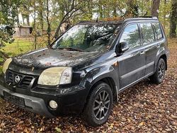 Schwarz Gebraucht 2002 Nissan X-Trail SUV | 1.550 € (Guter Preis)
