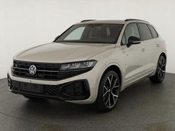 Sechura beige metallic Neu 2025 VW Touareg R-line SUV | 79.495 € (Etwas zu teuer)
