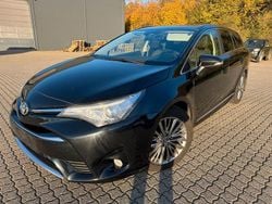 Schwarz Gebraucht 2015 Toyota Avensis Business Edition Kombi | 5.700 € (Teuer)