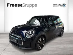 Schwarz Gebraucht 2021 Mini Cooper SE Kleinwagen | 20.290 € (Teuer)