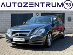 Grau Gebraucht 2011 Mercedes E220 Avantgarde Limousine | 8.990 € (Guter Preis)
