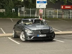 Grau Gebraucht 2008 Mercedes CL500 Coupé | 13.000 €