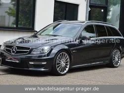 Schwarz Gebraucht 2014 Mercedes C63 AMG AMG Limousine | 52.900 €