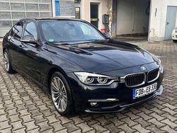 Schwarz Gebraucht 2016 BMW 330e Luxury Line Limousine | 19.600 € (Fairer Preis)