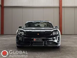 Schwarz Neu 2024 Porsche Taycan Turbo S Limousine | 149.980 € (Fairer Preis)