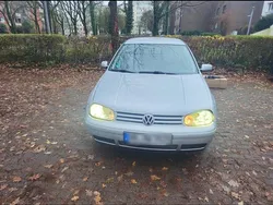 Grau Gebraucht 2002 VW Golf IV Kombi | 425 € (Superpreis)