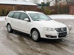 Weiß Gebraucht 2007 VW Passat Kombi | 2.200 € (Fairer Preis)