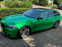 Grün Gebraucht 2013 BMW M550 Sport Line Limousine | 26.000 €