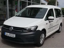 Weiß Gebraucht 2019 VW Caddy Maxi Van / Kleinbus | 33.390 €