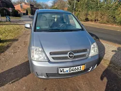 Grau Gebraucht 2006 Opel Meriva Edition Van / Kleinbus | 3.300 € (Fairer Preis)