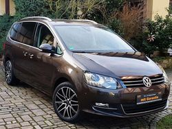 Black oak brown metallic Gebraucht 2015 VW Sharan Highline Van / Kleinbus | 18.880 € (Etwas zu teuer)