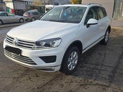 Weiß Gebraucht 2014 VW Touareg Terrain Tech SUV | 24.900 € (Etwas zu teuer)