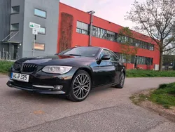 Schwarz Gebraucht 2010 BMW 330 Cabriolet Cabrio | 12.000 €
