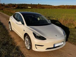 Weiß Gebraucht 2020 Tesla Model 3 Performance Limousine | 25.900 € (Guter Preis)