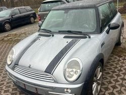 Silber Gebraucht 2004 Mini Cooper Kleinwagen | 2.700 € (Fairer Preis)